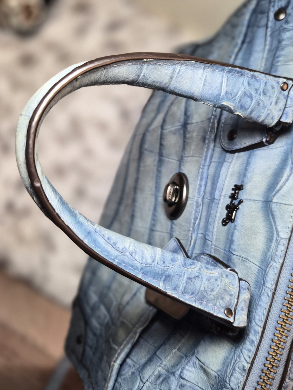 Coach Rhyder Satchel / Crossbody Bag – Embossed Croc Leather – Light Blue – Rare - Picture 9 of 17